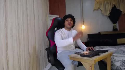 Snapshot of black_king_241 chatting on November 2025 02:34:02 AM black_king_241 online show from November 2025 02:34:02 AM