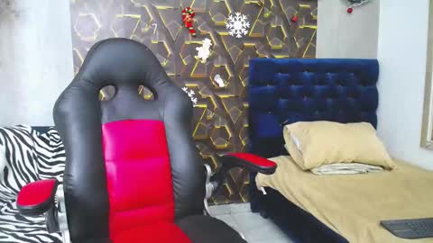 Snapshot of black_king_241 chatting on December 2025 02:54:02 AM black_king_241 online show from December 2025 02:54:02 AM