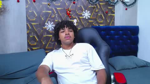 black_king_241 online show from January 2026 04:05:01 AM