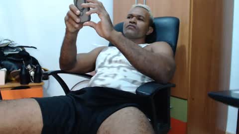 black_latino6 online show from July 2026 03:32:01 PM
