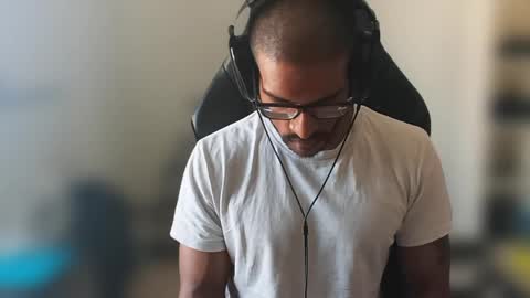 Master online show from May 2026 09:49:02 AM