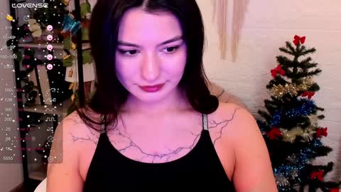 Snapshot of black_pant3r chatting on December 2024 02:43:01 AM Mon Mon online show from December 2024 02:43:01 AM