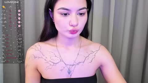 Snapshot of black_pant3r chatting on January 2025 02:41:01 AM Mon Mon online show from January 2025 02:41:01 AM