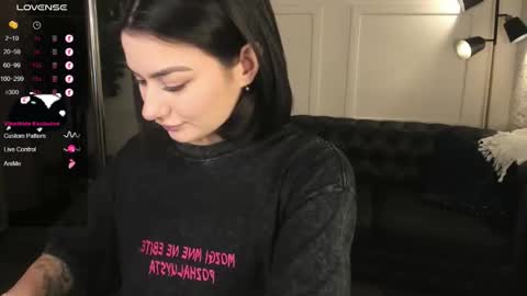 Snapshot of black_pant3r chatting on October 2025 02:52:01 AM Mon Mon online show from October 2025 02:52:01 AM