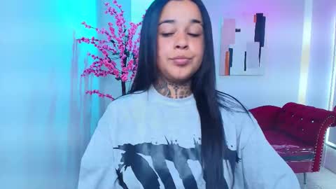 Rousse  online show from December 2025 09:12:02 PM