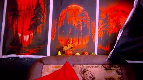 Kristin online show from November 2025 03:45:02 PM