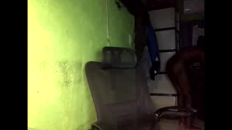 Crystal online show from December 2025 06:32:02 AM