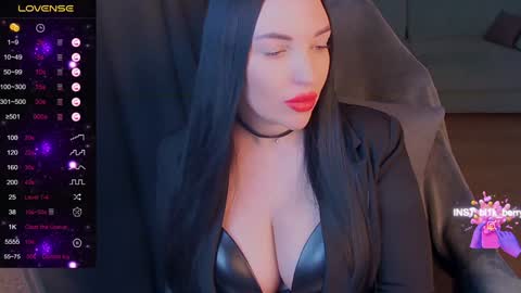 blackberry_star online show from December 2024 07:06:02 AM