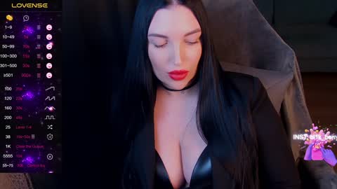 blackberry_star online show from December 2024 10:33:02 AM