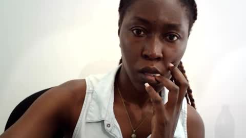 Snapshot of blackfairy02 chatting on October 2025 09:55:01 AM Blackfairy02 online show from October 2025 09:55:01 AM