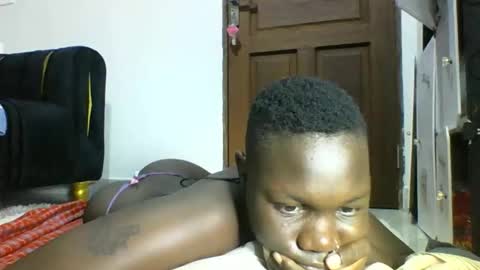 blackmarvel02 online show from November 2025 09:47:01 PM