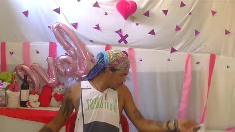 Snapshot of blackphylosofy chatting on February 2025 07:21:01 PM i am D.L online show from February 2025 07:21:01 PM