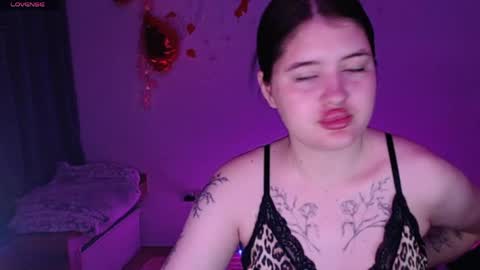 blackroseonee online show from May 2026 09:53:01 PM