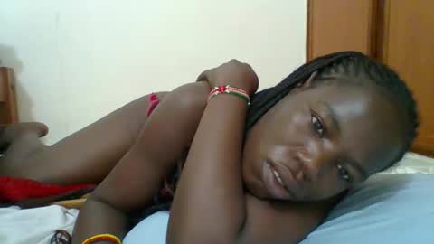 SARAH online show from October 2025 09:38:01 PM