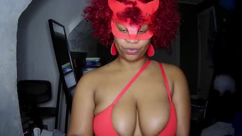 Queen Siren online show from December 2024 03:26:01 AM