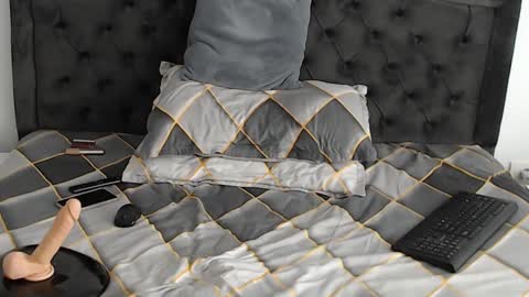 Mira online show from February 2025 10:24:02 AM