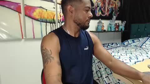 Snapshot of blade_foxx chatting on December 2024 11:10:02 PM Richard online show from December 2024 11:10:02 PM