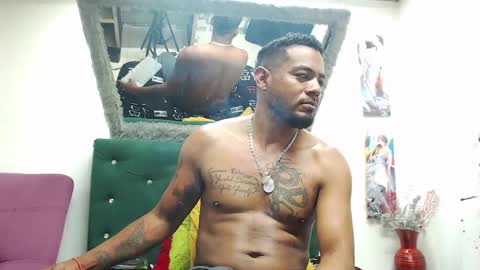 Snapshot of blade_foxx chatting on December 2024 08:16:01 AM Richard online show from December 2024 08:16:01 AM