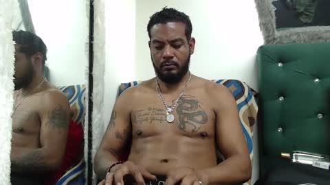 Snapshot of blade_foxx chatting on January 2025 12:27:01 AM Richard online show from January 2025 12:27:01 AM