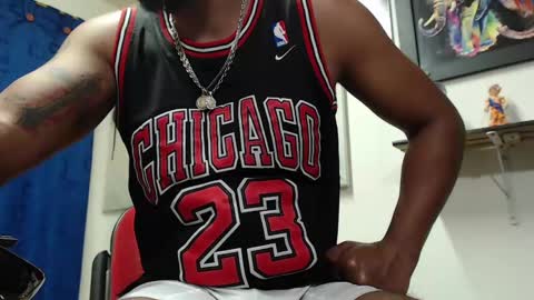 Snapshot of blade_foxx chatting on February 2025 06:33:01 AM Richard online show from February 2025 06:33:01 AM