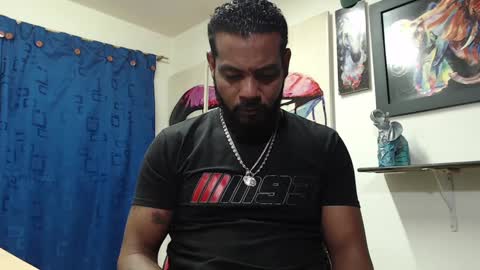 Snapshot of blade_foxx chatting on February 2025 12:36:01 PM Richard online show from February 2025 12:36:01 PM