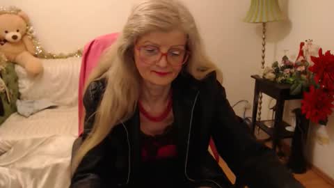 blairfort online show from December 2024 10:58:01 PM