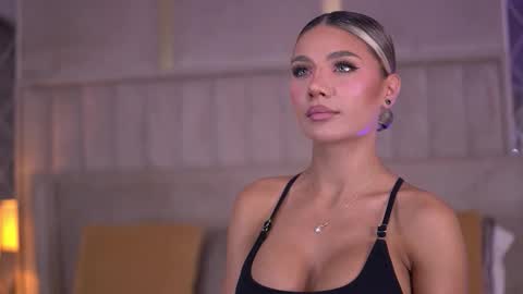 Snapshot of blairsanders chatting on October 2025 06:25:02 PM BlairSanders online show from October 2025 06:25:02 PM