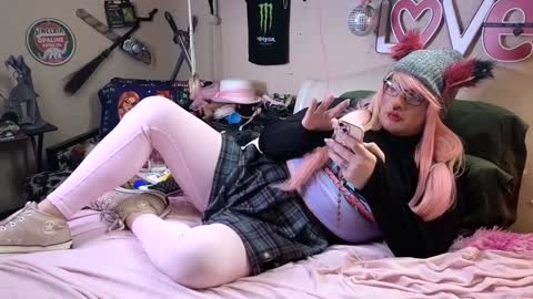 Snapshot of blakelytgirl chatting on January 2025 10:23:02 AM Blakely Morningstar online show from January 2025 10:23:02 AM