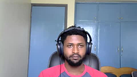 blakmoufaka online show from November 2025 05:11:01 AM