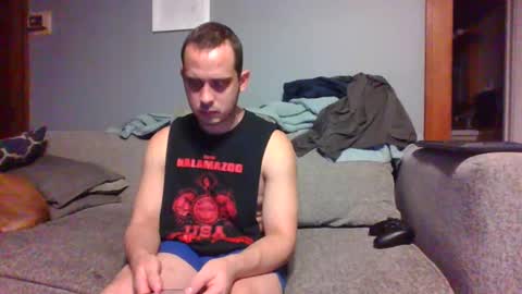 Snapshot of blaw_1321 chatting on January 2025 03:58:02 AM blaw_1321 online show from January 2025 03:58:02 AM