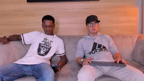 Snapshot of bless_my_neighbor chatting on September 2025 01:16:02 AM The Best Models online show from September 2025 01:16:02 AM