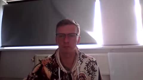 Snapshot of blondapollonl chatting on April 2026 12:32:01 PM Apollo online show from April 2026 12:32:01 PM