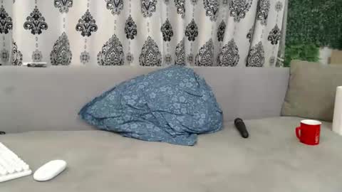 blonddaiana23 online show from February 2026 01:37:02 AM