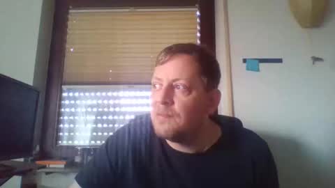 blonde32m online show from March 2025 10:45:01 AM