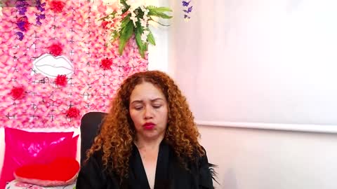 blonde_squirt_ online show from January 2025 08:09:02 AM