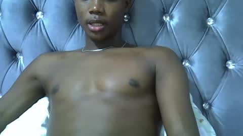 blonde online show from November 2025 10:15:02 PM