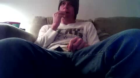Snapshot of blondieblu89 chatting on January 2025 08:00:02 AM First Time College Boy online show from January 2025 08:00:02 AM