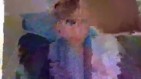 Snapshot of blondieblu89 chatting on January 2025 07:06:02 PM First Time College Boy online show from January 2025 07:06:02 PM