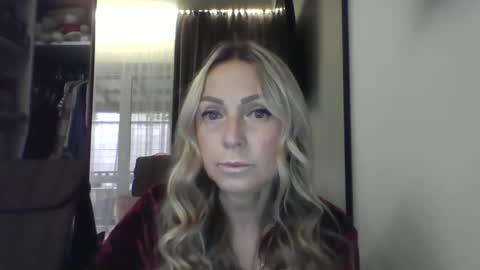 Iren online show from September 2025 07:57:01 AM