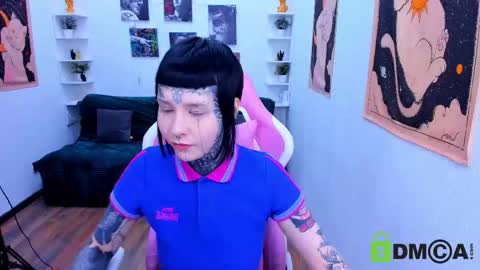 Snapshot of blood__mary chatting on February 2026 10:47:02 AM Mary online show from February 2026 10:47:02 AM