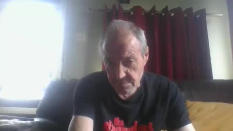 Snapshot of bloody52 chatting on March 2026 12:20:01 PM bloody52 online show from March 2026 12:20:01 PM