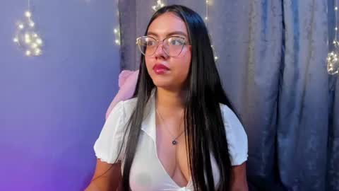 Snapshot of blue_sky18 chatting on July 2026 03:23:01 AM hanna online show from July 2026 03:23:01 AM
