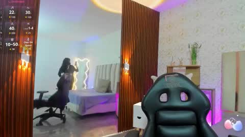 blue_tay1 online show from September 2025 11:58:01 AM