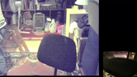 Snapshot of bluebox65 chatting on February 2025 06:44:01 PM bluebox65 online show from February 2025 06:44:01 PM