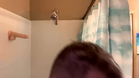 bluecollarpixel online show from May 2026 09:09:01 PM