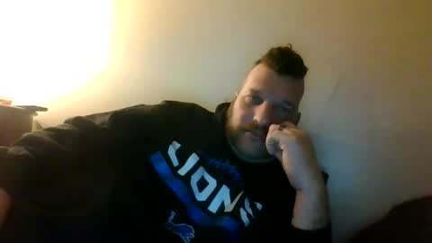 Snapshot of bluedemoneyes1986 chatting on February 2025 04:42:02 AM bluedemoneyes1986 online show from February 2025 04:42:02 AM