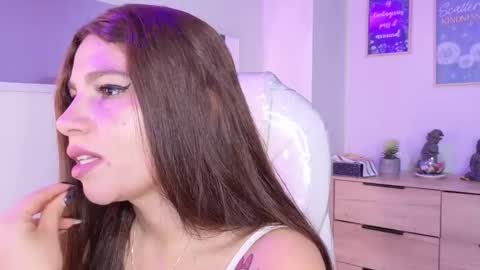        online show from October 2025 06:01:01 PM