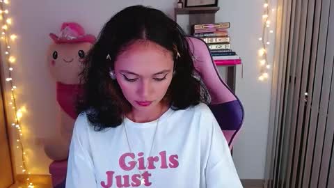 Im Abril .. Nice to meet you  thumb up me please its important  INDEPENDENT MODEL online show from February 2026 12:15:01 AM