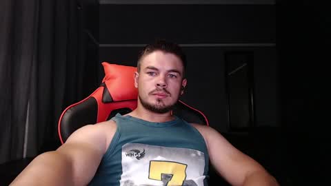 Snapshot of blueeyeboy0 chatting on December 2024 07:22:01 PM blueeyeboy0 online show from December 2024 07:22:01 PM