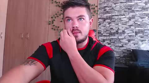 Snapshot of blueeyeboy0 chatting on October 2025 09:34:02 AM blueeyeboy0 online show from October 2025 09:34:02 AM